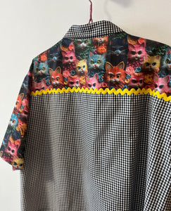 Camisa gatos